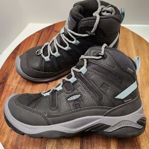 Keen Circadia Polar Waterproof Winter Boots Women’s 6 Mid Height Insulated